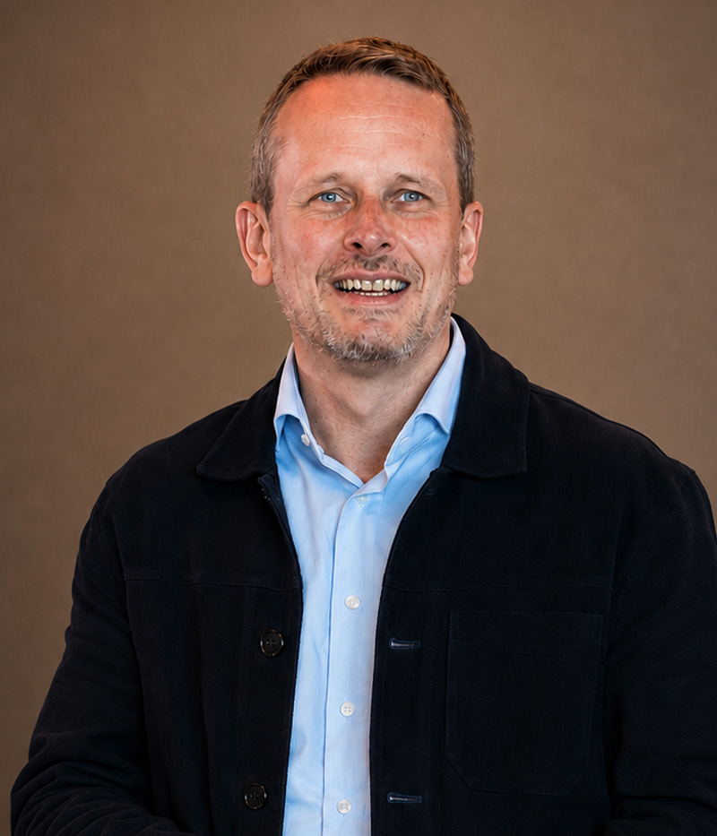 Portrait James Stok